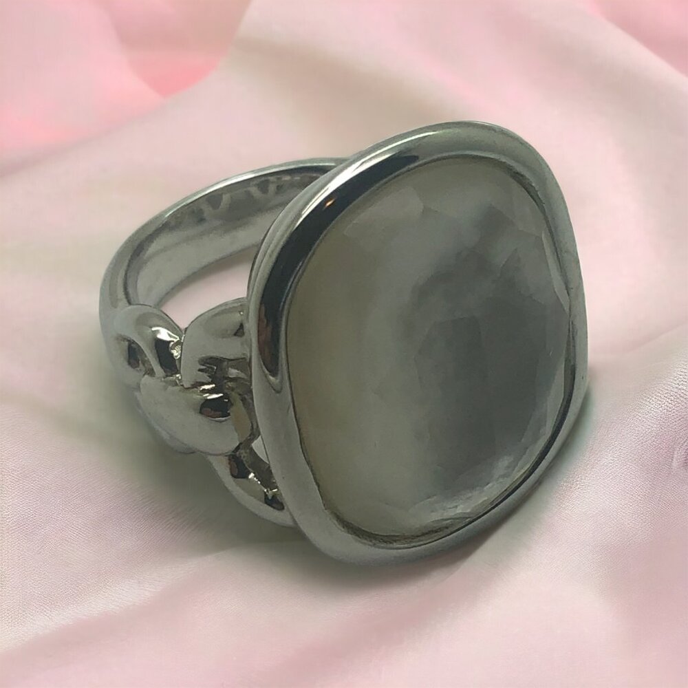 Honora Silver Shell Mother of Pearl Ring - Picture 2 of 8